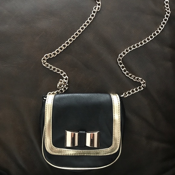 Elle Handbags - Black and gold handbag